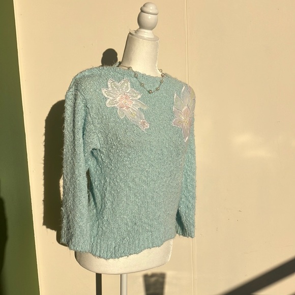 Vintage 80s 90s Pastel Floral Bouclé Knit Sweater - Picture 1 of 6